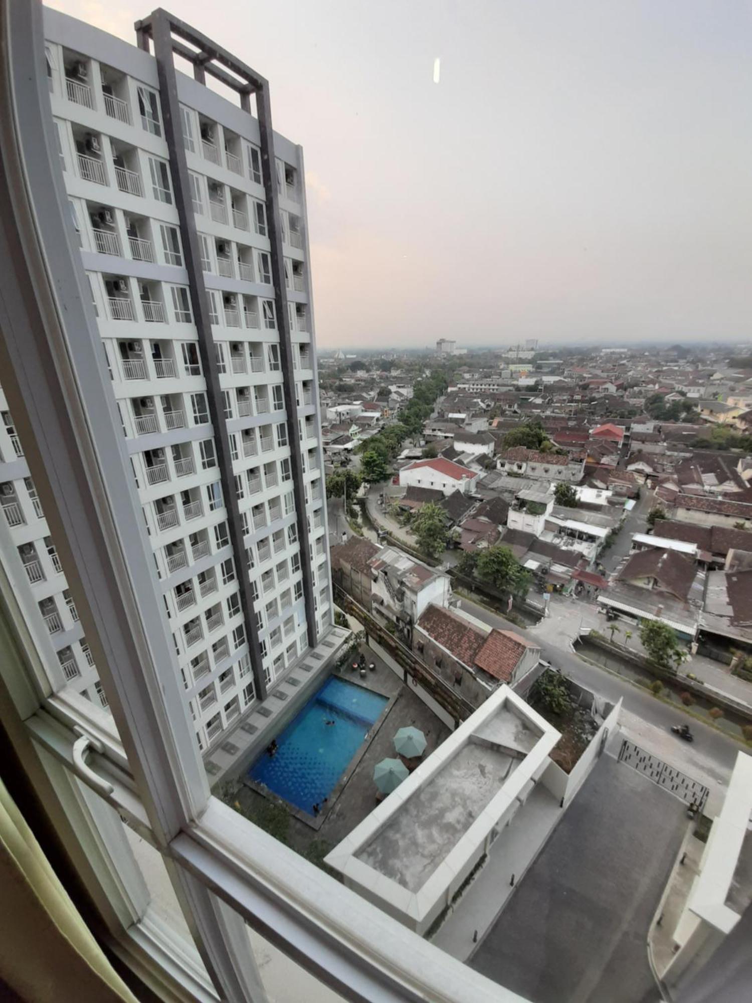 Apartemen Taman Melati Sinduadi By Nginap Sleman  Exterior foto